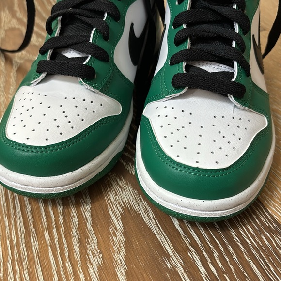 Nike Dunk High Celtics women's 6.5 kids 5y - Picture 2 of 4